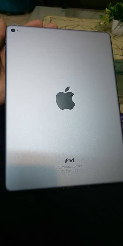 apple i pad air 2 new condition 1