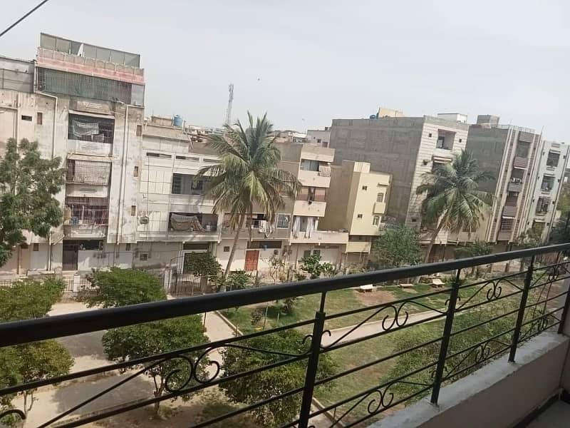 West open Park Facing 3 Bed Drawing Lounge For sale in Nazimabad 3