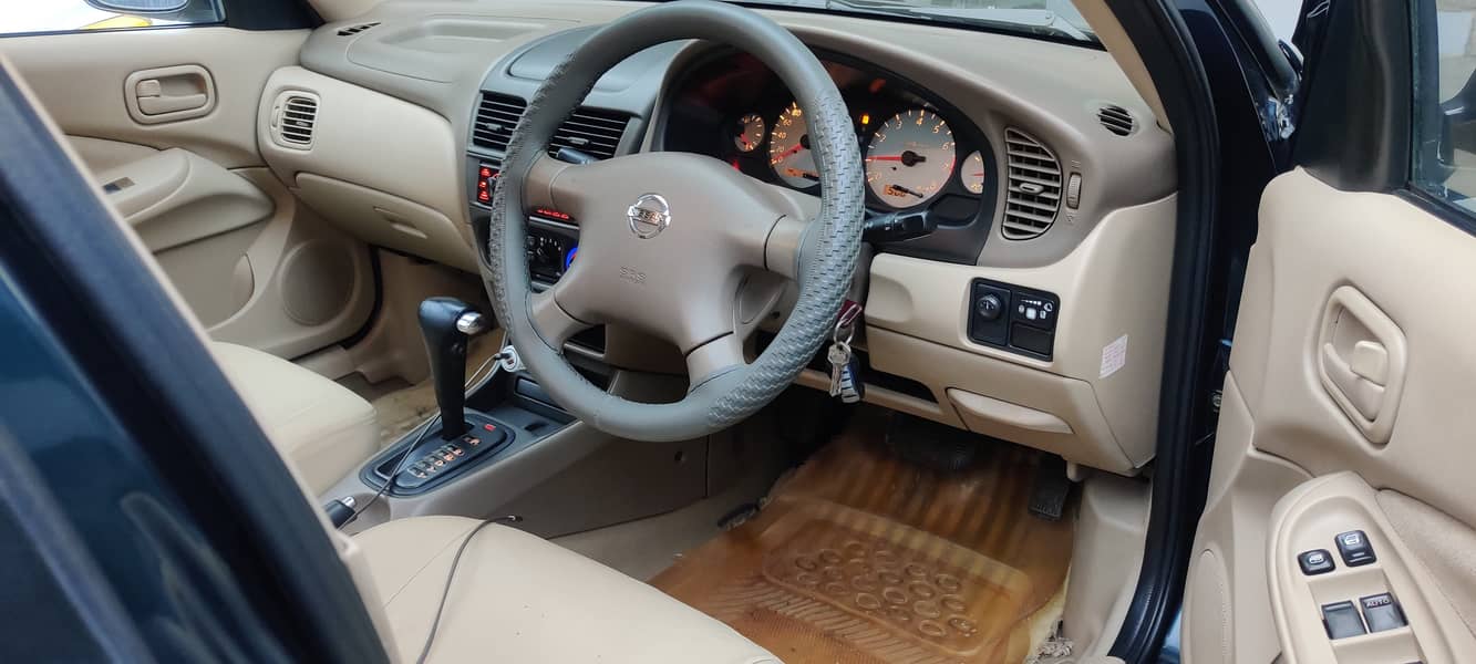 Nissan Sunny 2007 Ex Saloon 9