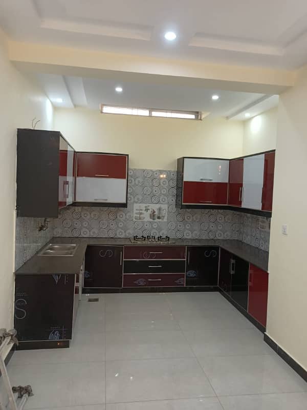 10 Marla Brand New House With Basement Available For Sale 20