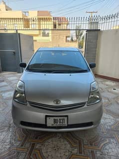 Toyota Prius 2011 S 1.5