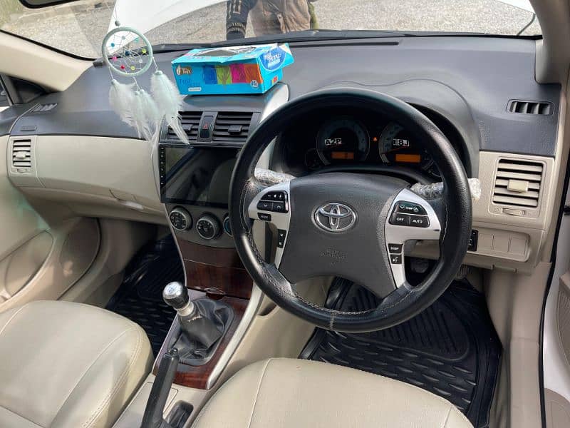 Toyota Corolla Altis SR manual 1.6 12