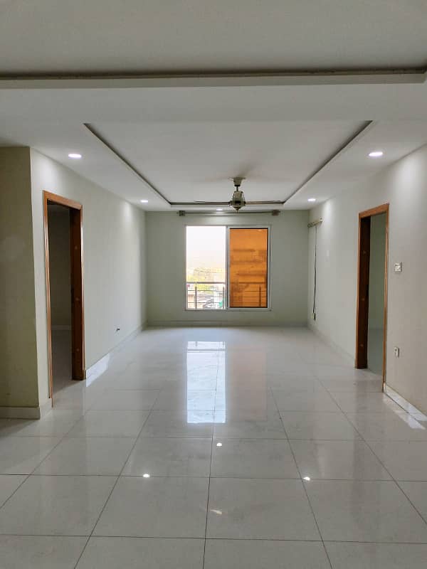 3 Bedroom Unfurnished Brand New Apartment Available For Rent In E-11/4 0