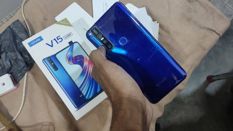 vivo v15 6 64GB with box pop up camra all ok 03111231332 4