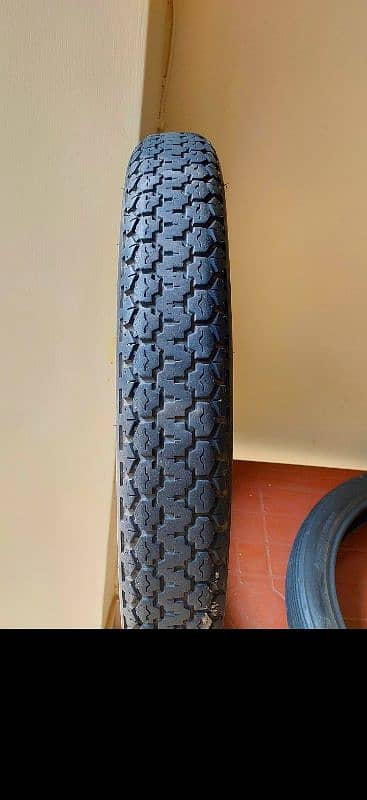 HONDA CG 125 FRONT And REAR Tyres 3