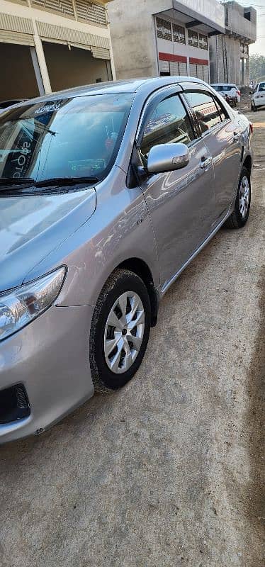 Toyota Corolla GLI 2013 5