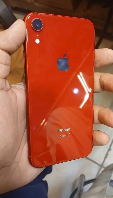 iPhone XR 0