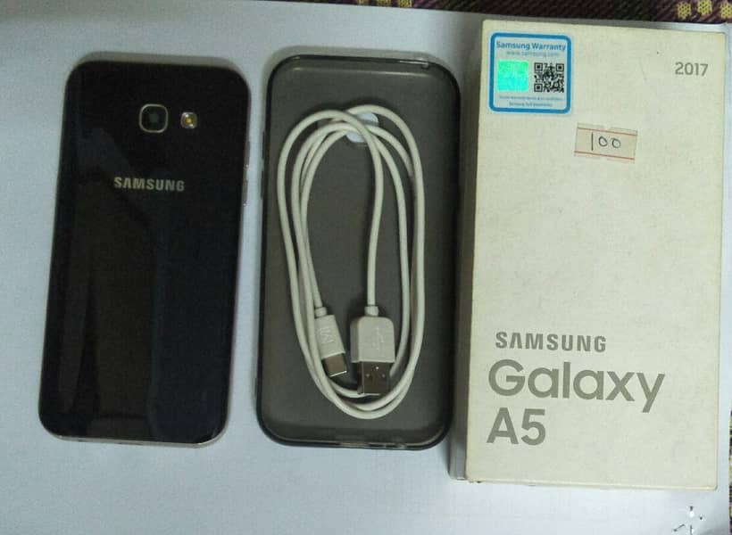 Samsung Mobile A5 (2017) 0