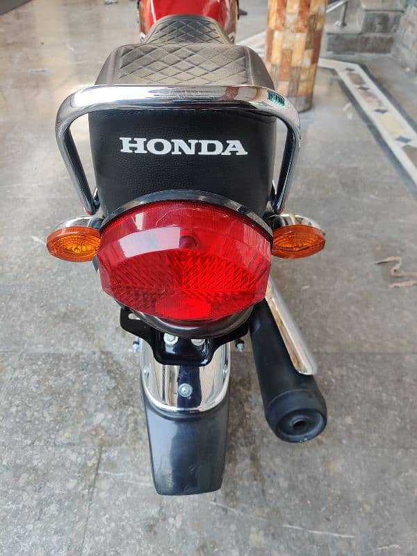 Honda CG 125 6