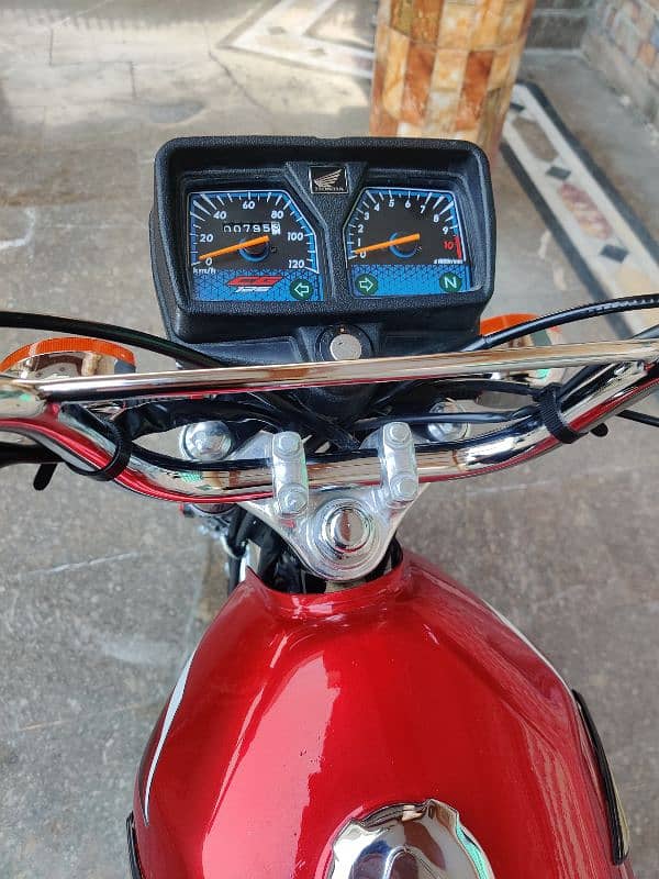 Honda CG 125 9