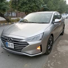 Hyundai Elantra 2024