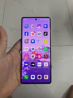 tecno spark 20 pro plus new condition ladies use green