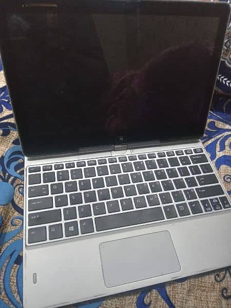 Hp Revelove 810 i7 4th gen 1