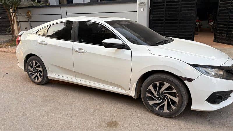 Honda Civic Oriel 2016 UG 1