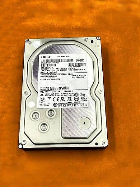 4tb Hgst Hard disk 7200 rpm 0