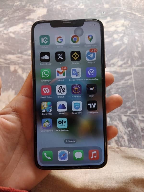 iPhone 11 Pro Max non approved 1