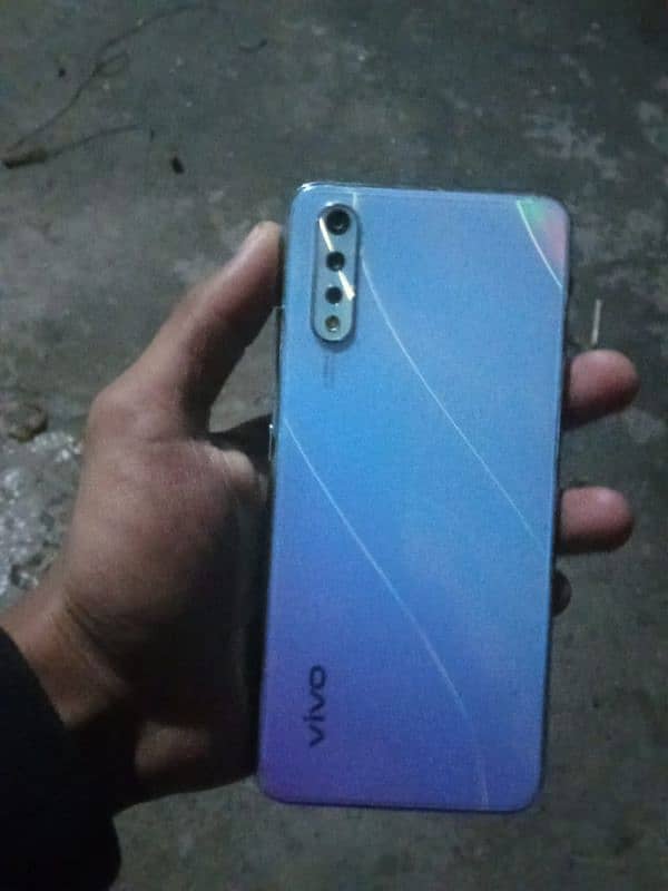 vivo S1 4/128 0