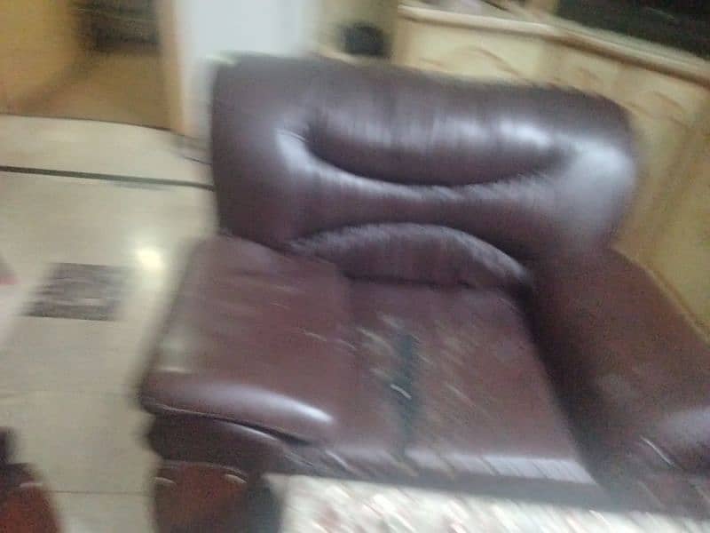 6 siter sofa full size with table 2,or,1 seet damig 3 siter ful ok 1