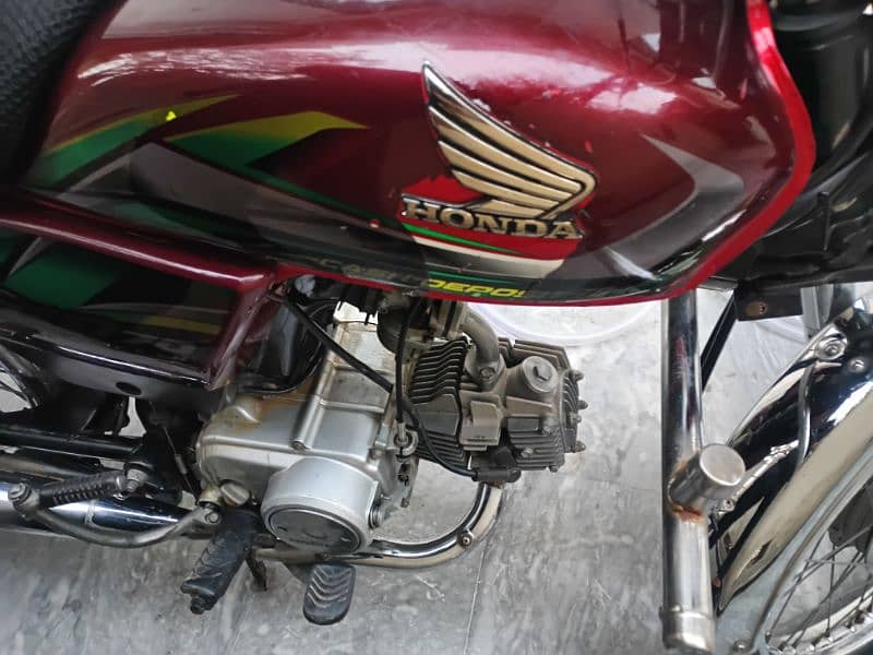 Honda CD70 21/22 model Urgent Sale 5