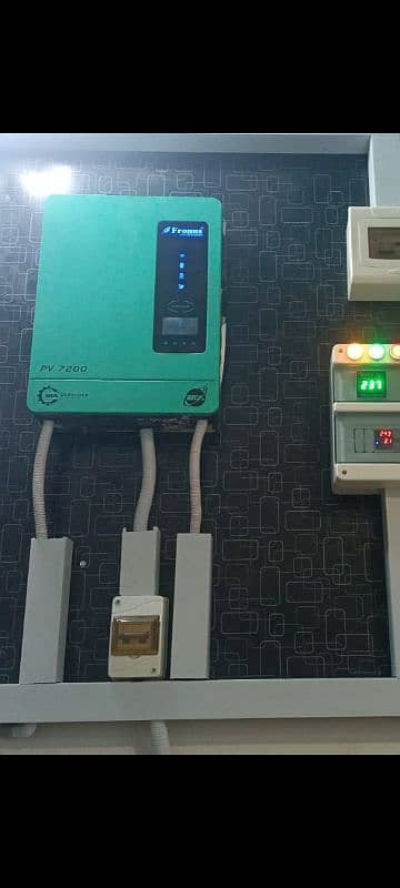 Fronus PV7200 Solar Inverter 0