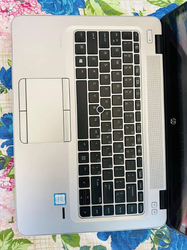 Hp G4 840 core i5 7th generation 4