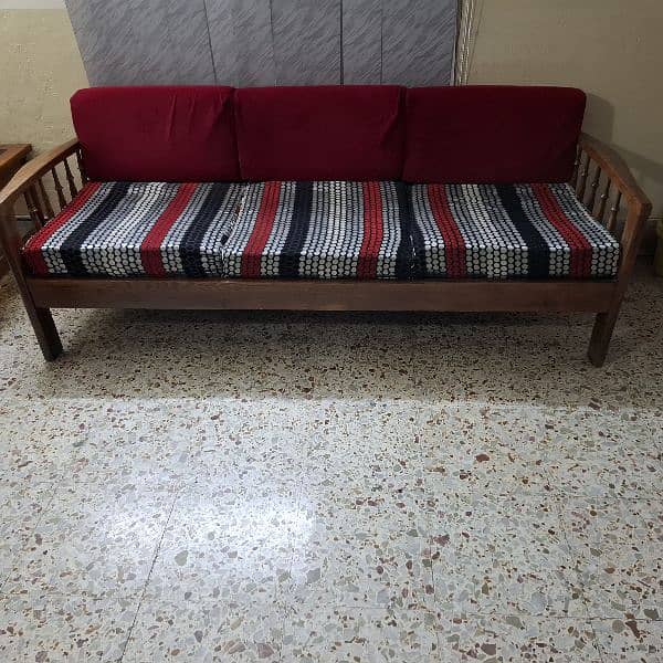 9 seatr sofa 0