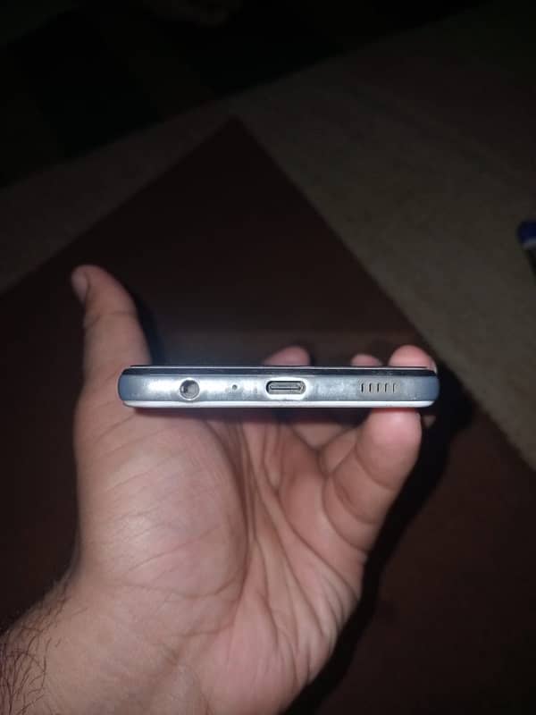 Samsung A32 128gb 6 gb ram 10/10 condition 1