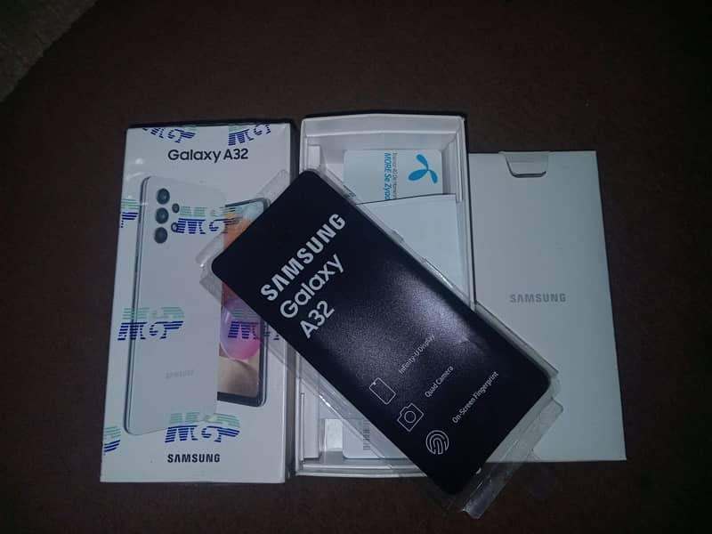 Samsung A32 128gb 6 gb ram 10/10 condition 8