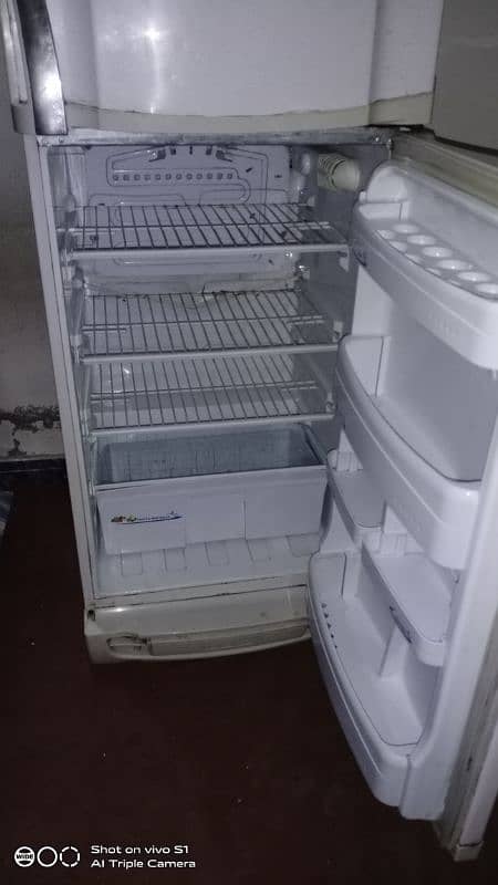 PEL Refrigerator 14 CFT 3