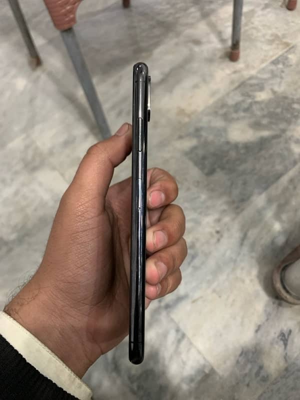 i phone xs max non pta factory unlock 64 gb 7