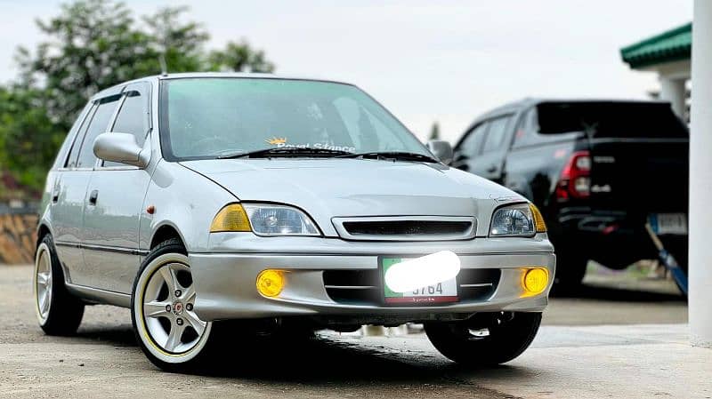 Suzuki Cultus 2005 VXR LHR NOM Family Car  POWER STERING AC HETR CNG 1