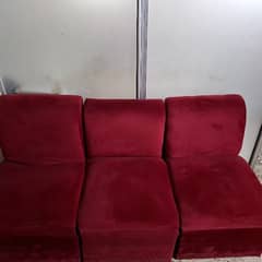 3 seats sofa