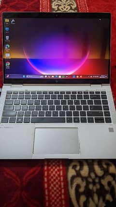 HP Elite Book 8gb Ram 256gb ssd i5 8th Gen touch screen