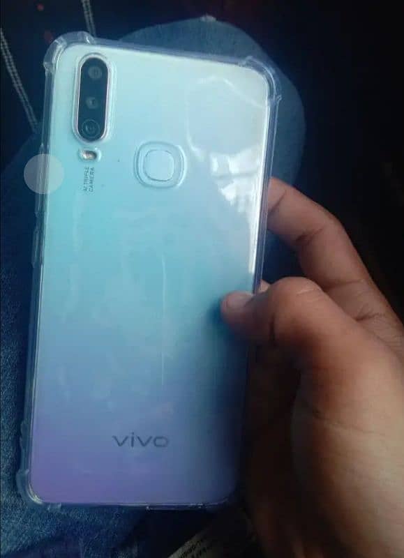 vivo y17 4/64 best phone 3