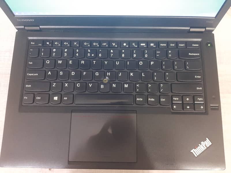 Lenovo Thinkpad T440p 4