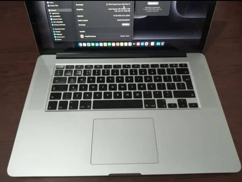 MacBook pro Mid 2015 (15.4 inch) with 16GB Ram 500GB SSD 2