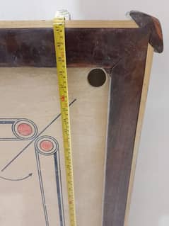 carrom board