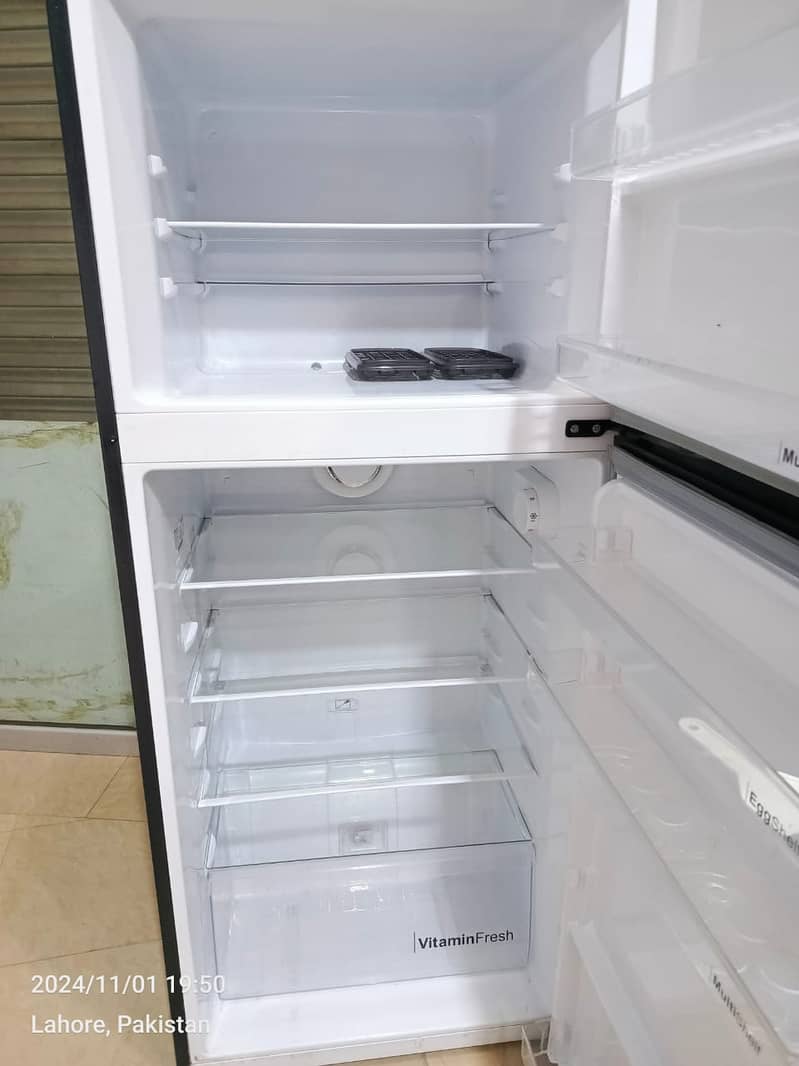 Dawlance fridge GD large size used fridge (0306=4462/443) fittoset 5