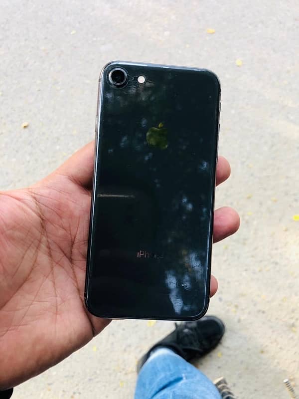 Iphone 8 256 GB Pta Approved 1