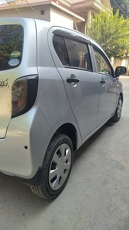 Daihatsu Mira 2015 5