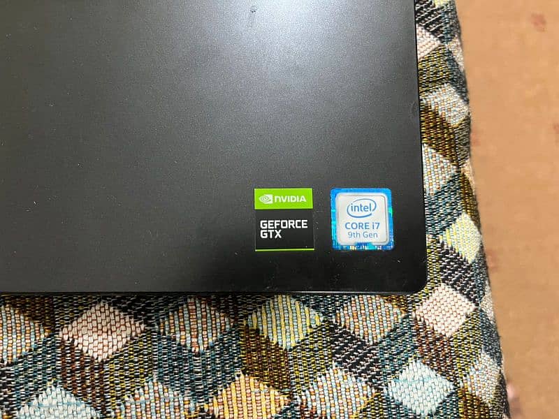 DELL G3 3590 1