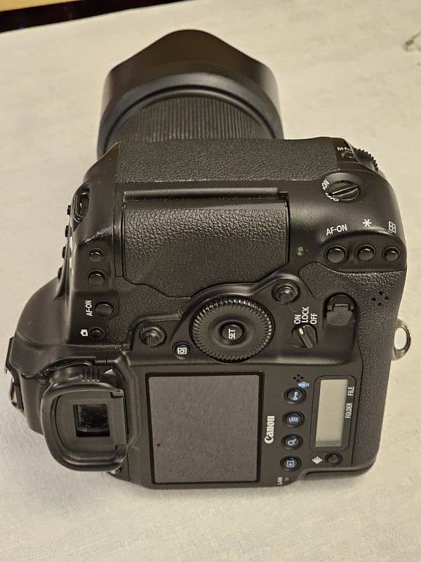 Canon 1dx Body 1