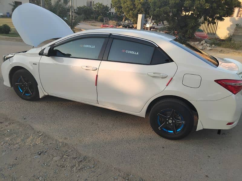 TOYOTA COROLLA GLI 2017 USED BY NAVAL OFFICER 10