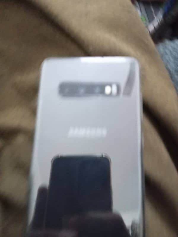 Samsung Galaxy S10 2