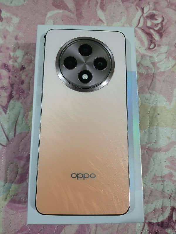 OPPO Reno 12F 2