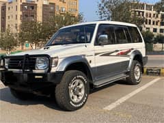 Mitsubishi Pajero 1994