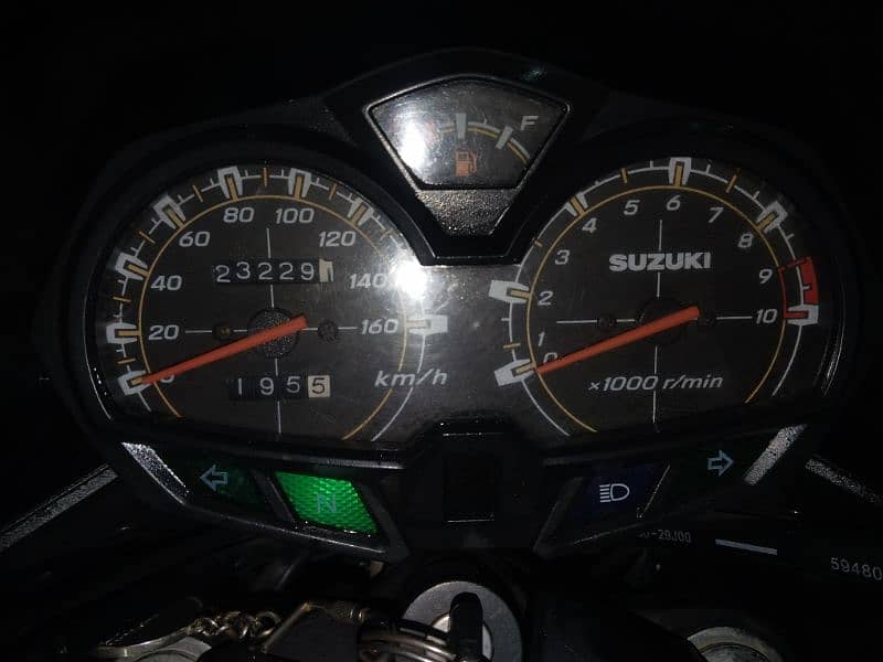 Suzuki GR 150 4