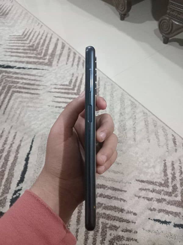 samsung A04s[64 GB,4 GB ram] 2