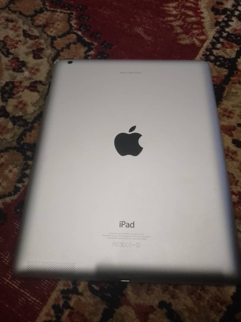 Apple ipad for sale urgent. 3