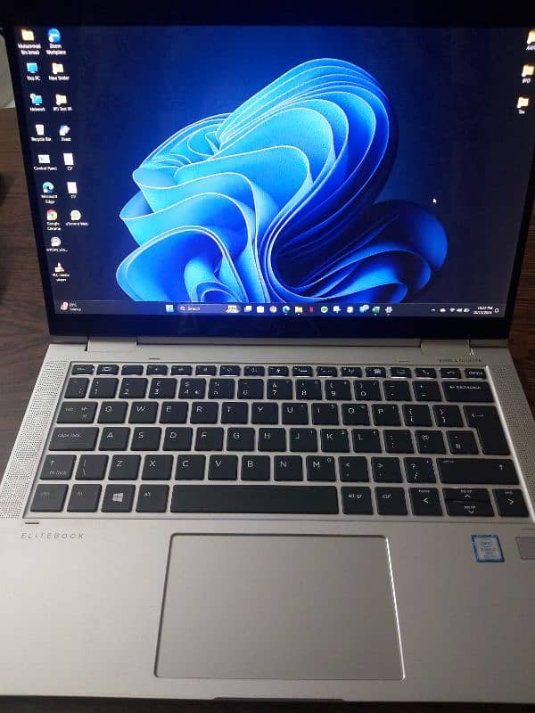 HP EliteBook x360 1030 G3 - 8th Gen Ci7 16GB 512GB+Touch Convertible 9